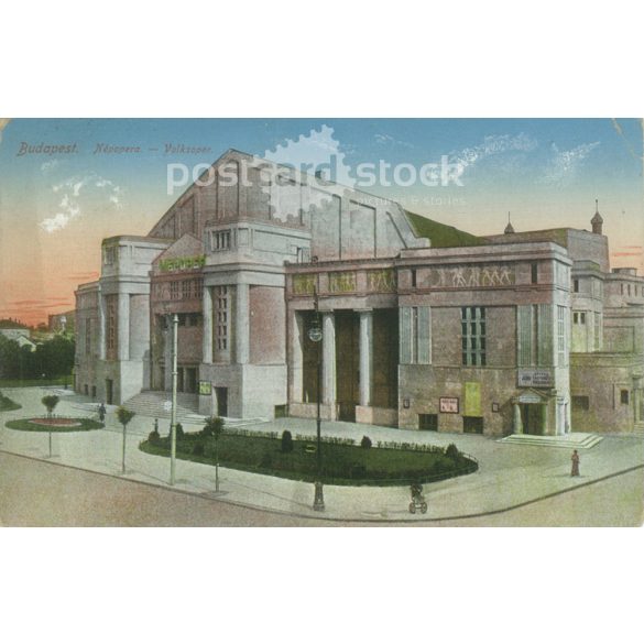 1914 - Budapest. Népopera. Színezett fotólap, képeslap. (2791040)