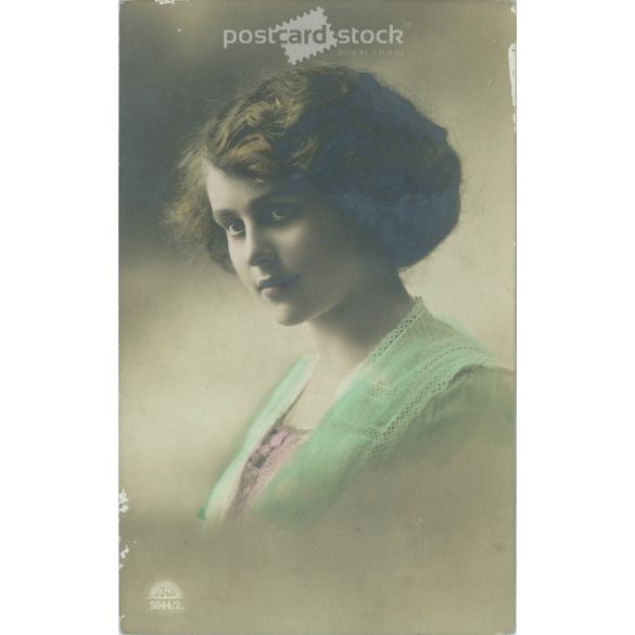1915 - Romantikus képeslap. Színezett fotólap. (2791295)