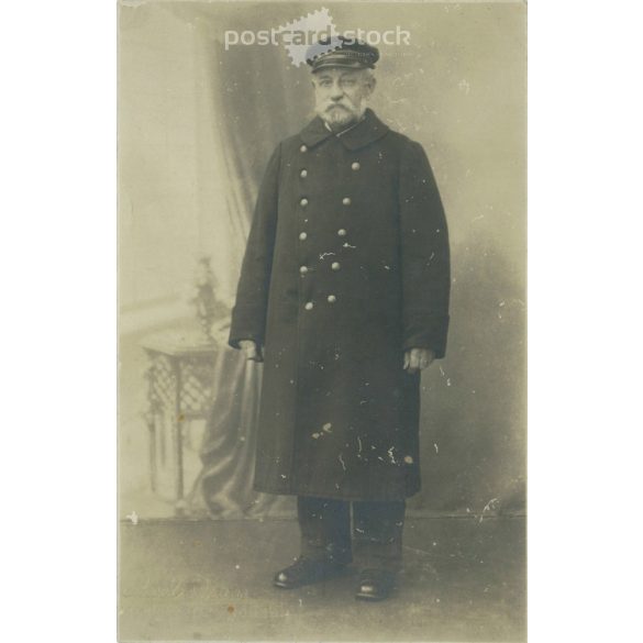 1923 - Feltehetően egy német hajóskapitány fotója. Fekete-fehér fotólap, képeslap.(2791591)