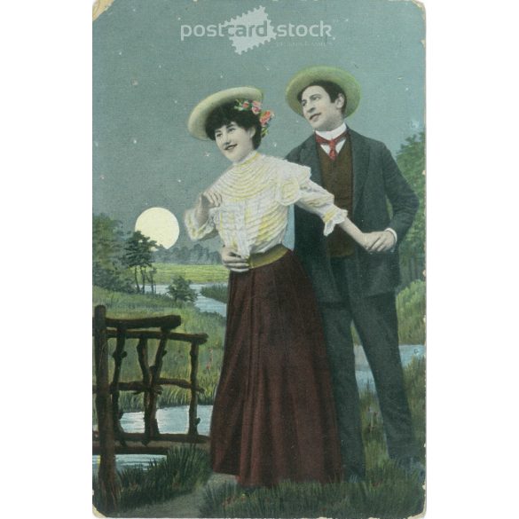 1909 - Romantikus képeslap. Színezett fotólap. (2791663)