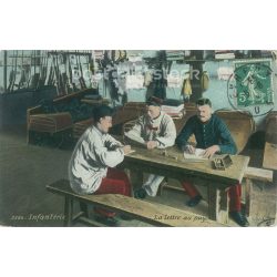   1909 - Katonák, levélírás közben. Színezett fotólap, üdvözlőlap. (2791707)