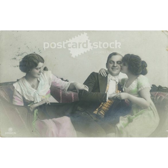 1914 - Romantikus képeslap. Színezett fotólap. (2791754)