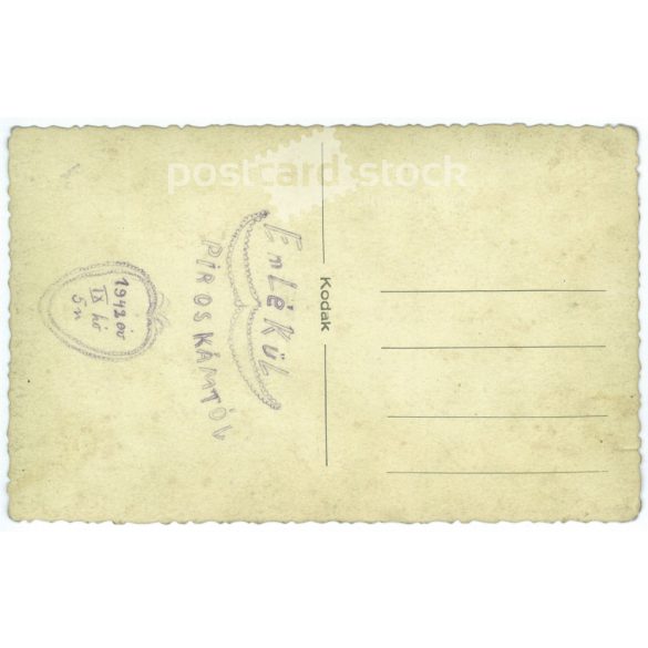 1942 - Emlékül Piroskámtól. Képeslap, Kodak színes papírkép a színes fotók általános elterjedésének korából. (2791785)