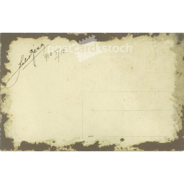 1916 - Fiatalember elegáns öltözékben. Műtermi felvételen. Eredeti papírkép. Képeslap, fotólap. (2791908)