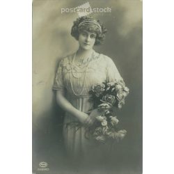 1915 – Romantikus képeslap, fotólap. (2791931)