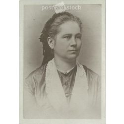   Nagymama fiatalabbkori képe. Műtermi felvétel. Eredeti papírkép. 1930-es évek. (2791935)