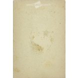 Fiatal katonatiszt műtermi portréfotója, Kabinetfotó / keményhátú fotó / vizitkártya, CDV fotó. (2791960)