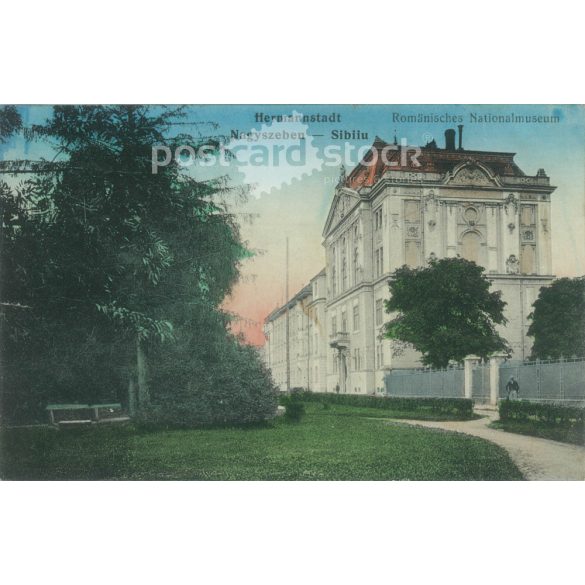 1914 - Nagyszeben, Erdély. Román Nemzeti Múzeum. Színezett fotólap, képeslap. Verlag F. Stoiber kiadásában. (2792052)