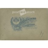 1900-as évek eleje. Rasem Victor fényképészeti műterme, Budapest. Egészalakos műtermi fotó. Fiatal nő elegáns öltözékben. Kabinetfotó / keményhátú fotó / vizitkártya, CDV fotó. (2792108)