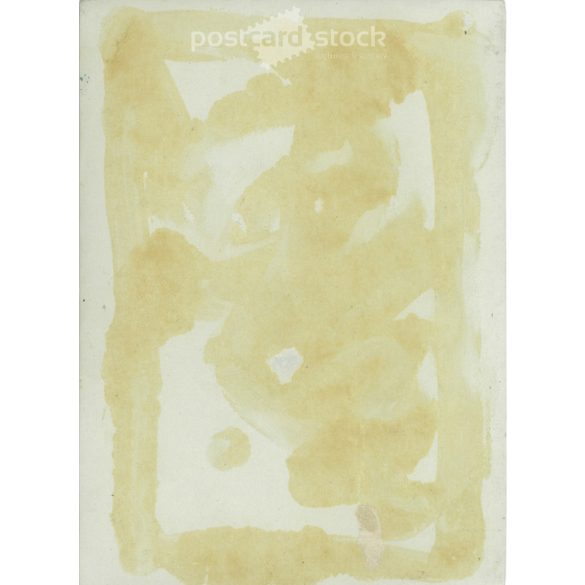1900-as évek eleje. Félakos műtermi fotó. Idősebb, elegáns férfi, előkelő öltözékben. Eredeti papírkép. (2792111)