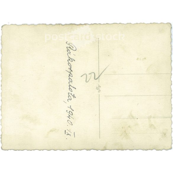 1940 - Rákospalota. Családi idill a kertben. Eredeti papírkép. (2792162)