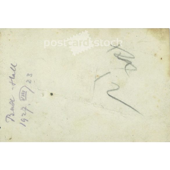 1927 - Fürdő, a vízhordó dézsában. Apa és a lányok. Eredeti papírkép. Készítője ismeretlen. (2792226)