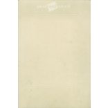 1920-es évek. Elegáns, fiatal férfi műtermi fotója. Készült Kürti, fényképészeti műtermében, Sopron. Eredeti, kasírozott papírkép. (2792263)