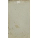 1910-es évek. Édesanya gyermekével, műtermi felvétel. Készült Homonnai, fényképészeti műtermében, Makó. Eredeti, kasírozott papírkép. (2792264)