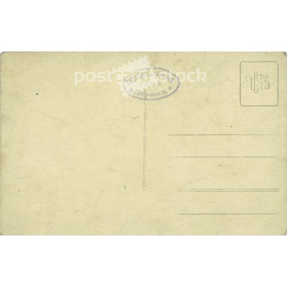 1910-es évek. Fiatal, ismeretlen pár, esküvői felvétele. Készítette Erzsébet fotóműterme, Pécsett, Király utca 15. Fotólap, képeslap. (2792288)