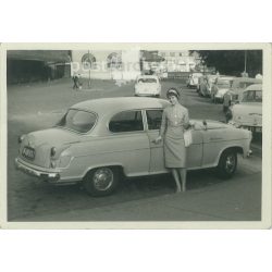   1958 - Marsha, Ausztiában. Készítője ismeretlen, eredeti papírkép. (2792291)