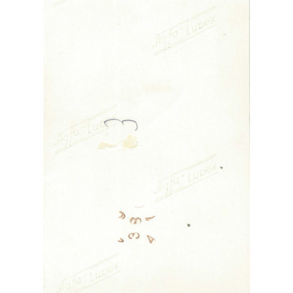 1950-es évek. Babafürdetés, családi fotó. A kép Németországban készült. Fekete-fehér eredeti papírkép, régi fotó. (2792423)