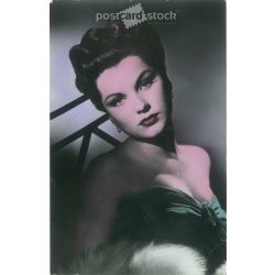   Debra Paget amerikai színésznő és előadóművész. Eredeti papírkép. Régi fotó. Színezett fotólap, régi képeslap. (2792617)