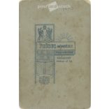 1910-es évek. Hölgyek és gyerekek kalapban. A képen szereplők személye ismeretelen. A kép készítője Breuer Mátyás. Máriaremete. Régi fotó, eredeti kabinetfotó / keményhátú fotó. (2792782)