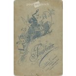 1900-as évek eleje. Fiatalember műtermi fotója. A képen szereplők személye ismeretlen. Ganz Lipót fényképészeti műterem munkája. Budapest. Régi fotó, eredeti kabinetfotó / keményhátú fotó. (2792790)