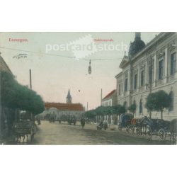   1913 - Széchenyi-tér, Esztergom. Grószner B. kiadása. Eredeti papírkép. Színezett fotólap, régi képeslap. (2792845)