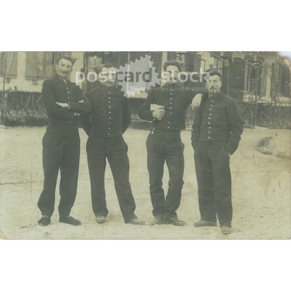 Francia katonák az 1900-as évek elején. Eredeti papírkép. Fekete-fehér fotólap, képeslap. (2793308)