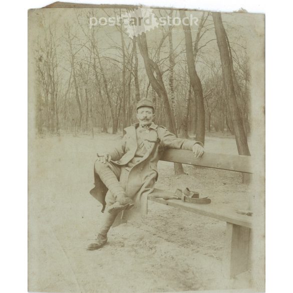 Katonafotó az 1910-es évekből. Eredeti papírkép. Fekete-fehér fotólap, képeslap. Sérült. (2793314)