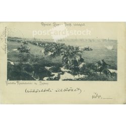   1898 – Bethlen Gergely alezredes egy sereg Vilmos- és Koburghuszár élén az orosz tüzérséget rohamozza. Fekete-fehér fotólap, régi képeslap. (2793486)
