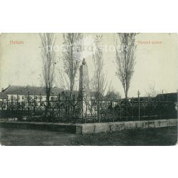   1908 - Hatavan, honvéd szobor. Kossuth tér. Fekete-fehér fotólap, régi képeslap. (2793490)