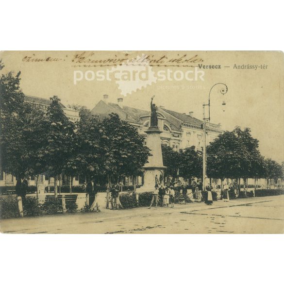1917 - Versec. Honvéd- és nemzetőr emlékmű. A babérkoszorút tartó Hungária alakját vasból öntötték. Fekete-fehér fotólap, régi képeslap. (2793529)