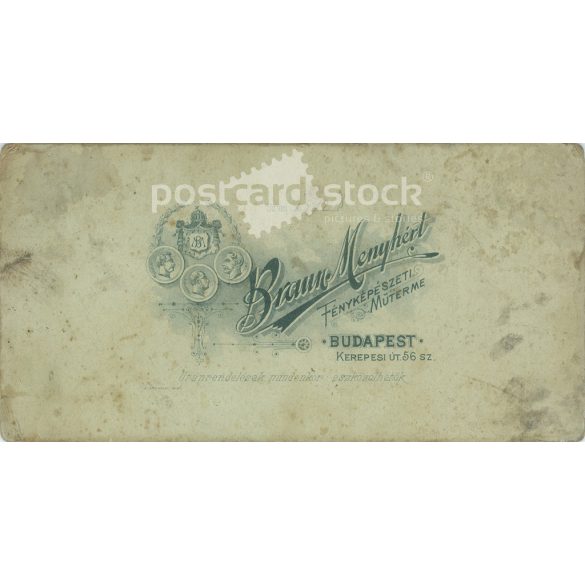 Cca 1900 - Esküvői pár fotója.  A kép Braun Menyhért fotóműtermében, Budapesten készült. Régi fotó. Eredeti kabinetkártya / CDV fotó / keményhátú fotó. (2793791)